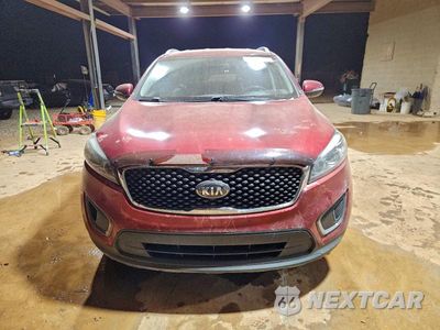 Piąte zdjęcie samochodu w środku: 2016 KIA SORENTO LX VIN:5XYPG4A35GG046258 - miniatura