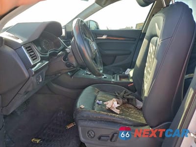 Zdjęcie 7 z 13 samochodu: 2019 AUDI Q5 PREMIUM VIN:WA1ANAFY2K2056497 - miniatura
