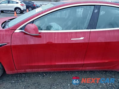 Zdjęcie 7 z 14 samochodu: 2018 TESLA MODEL 3 VIN:5YJ3E1EA9JF048041 - miniatura