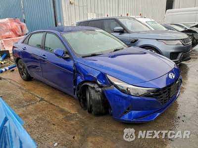 Czwarte zdjęcie samochodu z boku: 2021 HYUNDAI ELANTRA SEL VIN:5NPLM4AG9MH023693 - miniatura