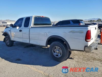 Drugie zdjęcie samochodu z przodu: 2000 FORD F150 VIN:1FTRX18W4YNB17399 - miniatura