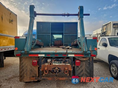 Zdjęcie 6 z 12 samochodu: 2006 FORD F750 SUPER DUTY VIN:3FRXF75S86V384127 - miniatura