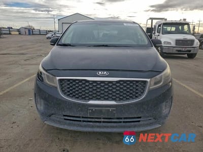 Piąte zdjęcie samochodu w środku: 2015 KIA SEDONA LX VIN:KNDMB5C11F6068200 - miniatura