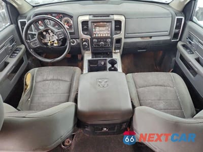 Zdjęcie 8 z 12 samochodu: 2015 RAM 1500 SLT VIN:1C6RR7LG8FS603121 - miniatura