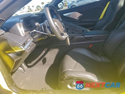 Zdjęcie 7 z 15 samochodu: 2021 CHEVROLET CORVETTE STINGRAY 2LT VIN:1G1YB3D46M5108636 - miniatura