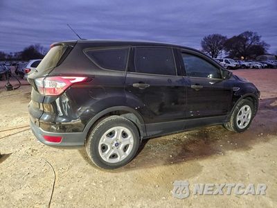 Trzecie zdjęcie samochodu z tyłu: 2017 FORD ESCAPE S VIN:1FMCU0F79HUE29837 - miniatura