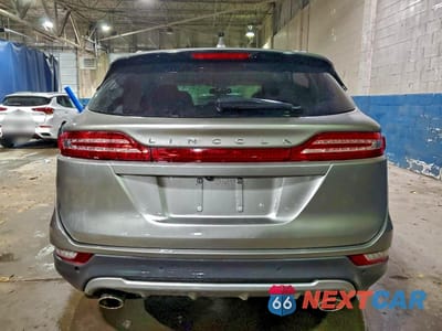 Zdjęcie 6 z 13 samochodu: 2017 LINCOLN MKC SELECT VIN:5LMCJ2D93HUL34678 - miniatura
