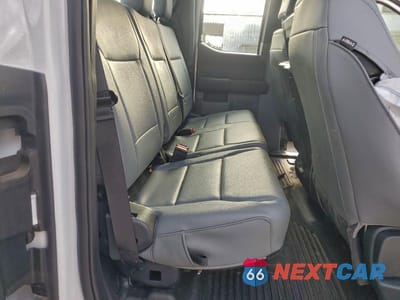 Zdjęcie 11 z 12 samochodu: 2025 FORD F350 SUPER DUTY VIN:1FT8X3BA6SED23366 - miniatura