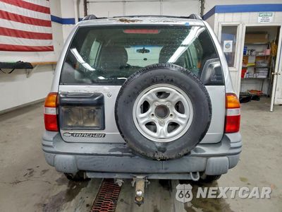 Zdjęcie 6 z 15 samochodu: 2001 CHEVROLET TRACKER VIN:2CNBJ13C016952812 - miniatura
