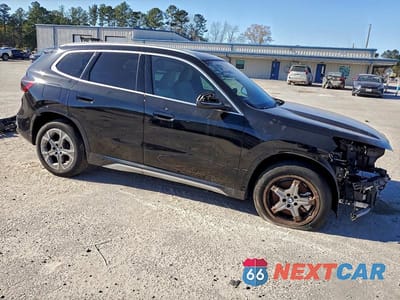 Czwarte zdjęcie samochodu z boku: 2024 BMW X1 XDRIVE28I VIN:WBX73EF09R5Z89137 - miniatura