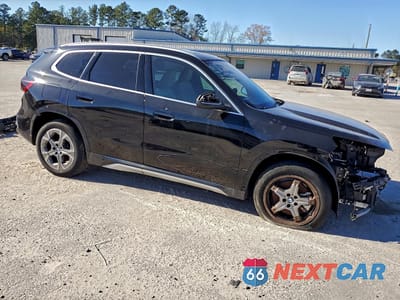 Czwarte zdjęcie samochodu z boku: 2024 BMW X1 XDRIVE28I VIN:WBX73EF09R5Z89137 - miniatura