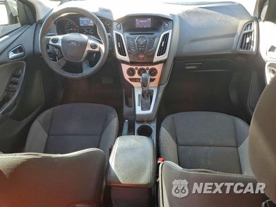 Zdjęcie 8 z 12 samochodu: 2014 FORD FOCUS SE VIN:1FADP3F23EL413274 - miniatura