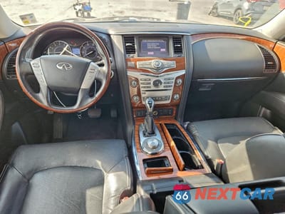 Zdjęcie 8 z 16 samochodu: 2019 INFINITI QX80 LUXE VIN:JN8AZ2NE0K9231008 - miniatura