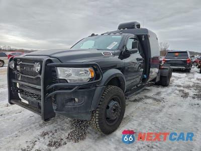 2022 RAM 5500 3C7WRNDL5NG213064 - główne zdjęcie licytacji z USA - miniatura