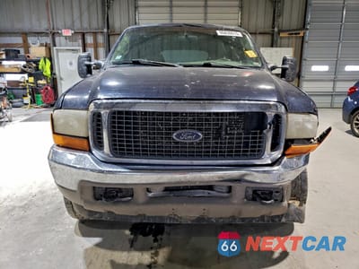 Piąte zdjęcie samochodu w środku: 2001 FORD EXCURSION LIMITED VIN:1FMNU43S51EA01031 - miniatura