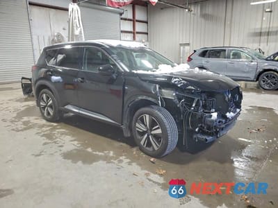 Czwarte zdjęcie samochodu z boku: 2023 NISSAN ROGUE SL VIN:5N1BT3CB1PC685161 - miniatura