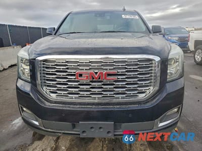 Piąte zdjęcie samochodu w środku: 2019 GMC YUKON XL DENALI VIN:1GKS1HKJ1KR380317 - miniatura