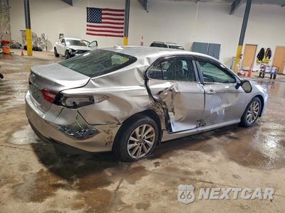Trzecie zdjęcie samochodu z tyłu: 2024 TOYOTA CAMRY LE VIN:4T1R11AK1RU886549 - miniatura