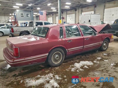 Trzecie zdjęcie samochodu z tyłu: 1991 LINCOLN TOWN CAR EXECUTIVE VIN:1LNCM81W8MY744354 - miniatura
