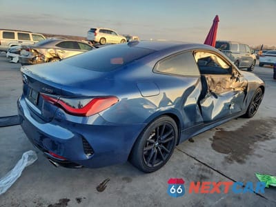 Trzecie zdjęcie samochodu z tyłu: 2021 BMW 430I VIN:WBA53AP03MCF85461 - miniatura