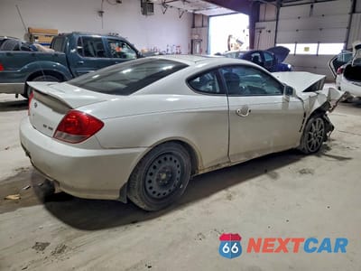 Trzecie zdjęcie samochodu z tyłu: 2006 HYUNDAI TIBURON GT VIN:KMHHN65F26U230821 - miniatura