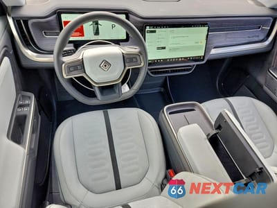 Zdjęcie 8 z 12 samochodu: 2025 RIVIAN R1S ADVENTURE VIN:7PDSGBBA9SN066275 - miniatura