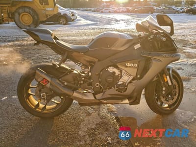 2016 YAMAHA YZFR1 JYARN39E6GA001873 - główne zdjęcie licytacji z USA - miniatura