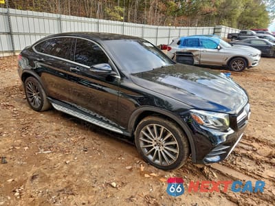 Czwarte zdjęcie samochodu z boku: 2018 MERCEDES-BENZ GLC COUPE 300 4MATIC VIN:WDC0J4KB7JF417501 - miniatura