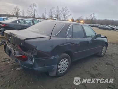 Trzecie zdjęcie samochodu z tyłu: 1996 TOYOTA CAMRY DX VIN:4T1BG12K9TU822863 - miniatura