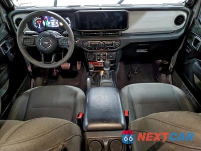 Zdjęcie 8 z 12 samochodu: 2024 JEEP WRANGLER 4XE VIN:1C4RJXN64RW168258 - miniatura