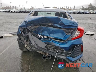 Zdjęcie 6 z 13 samochodu: 2016 HONDA CIVIC LX VIN:19XFC2F58GE037511 - miniatura