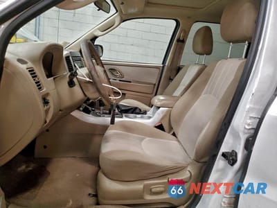 Zdjęcie 7 z 13 samochodu: 2005 MERCURY MARINER VIN:4M2CU57155DJ33926 - miniatura