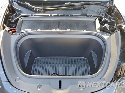 Zdjęcie 11 z 12 samochodu: 2025 TESLA MODEL Y VIN:7SAYGDEE9SA360463 - miniatura