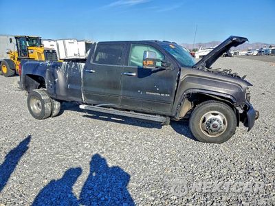 Czwarte zdjęcie samochodu z boku: 2015 GMC SIERRA K3500 DENALI VIN:1GT424E82FF663271 - miniatura
