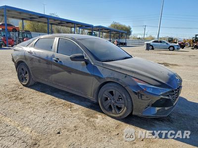 Czwarte zdjęcie samochodu z boku: 2021 HYUNDAI ELANTRA SEL VIN:5NPLM4AG6MH044002 - miniatura