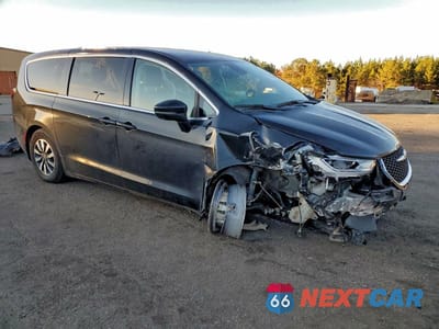 Czwarte zdjęcie samochodu z boku: 2023 CHRYSLER PACIFICA HYBRID TOURING L VIN:2C4RC1L78PR562466 - miniatura