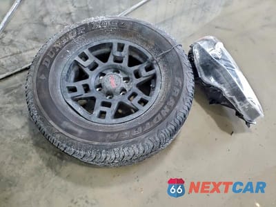 Zdjęcie 12 z 12 samochodu: 2024 TOYOTA 4RUNNER TRD OFF-ROAD PREMIUM VIN:JTERU5JR5R6294314 - miniatura