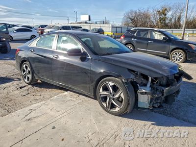 Czwarte zdjęcie samochodu z boku: 2022 HYUNDAI ELANTRA LIMITED VIN:5NPLP4AG4NH059610 - miniatura