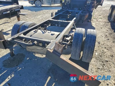 Zdjęcie 10 z 13 samochodu: 2023 ISUZU NRR VIN:JALE5W163P7302332 - miniatura