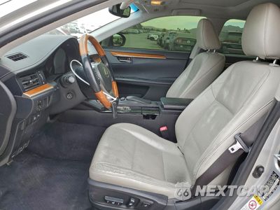 Zdjęcie 7 z 13 samochodu: 2013 LEXUS ES 300H VIN:JTHBW1GG9D2008042 - miniatura