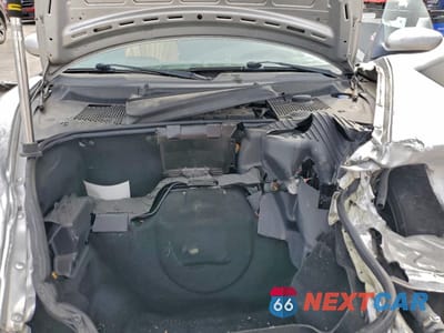 Zdjęcie 11 z 14 samochodu: 2004 PORSCHE BOXSTER VIN:WP0CA29874S620305 - miniatura