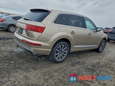 Trzecie zdjęcie samochodu z tyłu: 2018 AUDI Q7 PRESTIGE VIN:WA1VAAF76JD023610 - miniatura