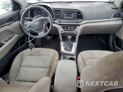 Zdjęcie 8 z 12 samochodu: 2017 HYUNDAI ELANTRA SE VIN:KMHD74LF8HU394657 - miniatura