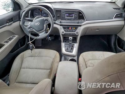 Zdjęcie 8 z 12 samochodu: 2017 HYUNDAI ELANTRA SE VIN:KMHD74LF8HU394657 - miniatura
