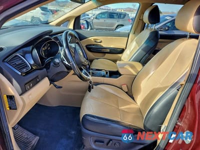 Zdjęcie 7 z 13 samochodu: 2016 KIA SEDONA EX VIN:KNDMC5C19G6128691 - miniatura