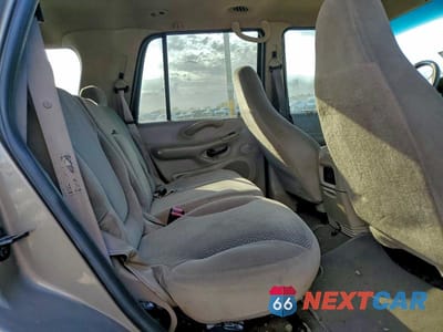 Zdjęcie 11 z 12 samochodu: 2002 FORD EXPEDITION VIN:1FMRU15WX2LA70391 - miniatura