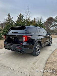 Czwarte zdjęcie samochodu z boku: 2020 FORD EXPLORER ST VIN:1FM5K8GC4LGA09080 - miniatura