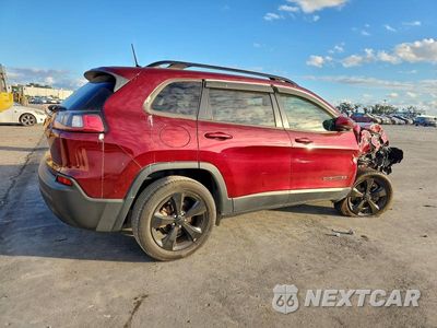 Trzecie zdjęcie samochodu z tyłu: 2019 JEEP CHEROKEE LATITUDE PLUS VIN:1C4PJLLB2KD369920 - miniatura