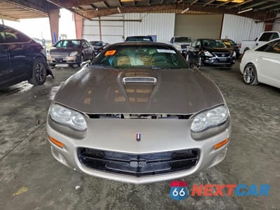 Piąte zdjęcie samochodu w środku: 2002 CHEVROLET CAMARO Z28 VIN:2G1FP22G122149815 - miniatura