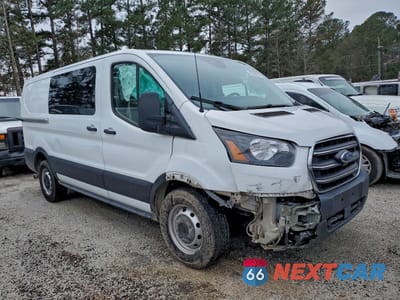 Czwarte zdjęcie samochodu z boku: 2020 FORD TRANSIT 150 DELIVERY VAN VIN:1FTYE1YG7LKB08328 - miniatura